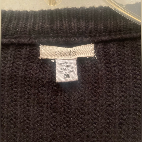 Sweater - Picture 2 of 4